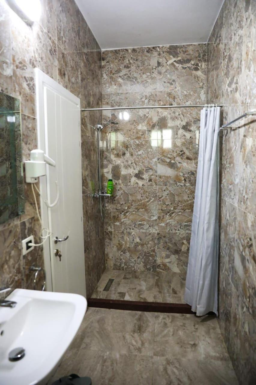 Merkaj Hotel 베라트 외부 사진